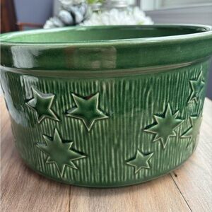 Christmas tree stand crock